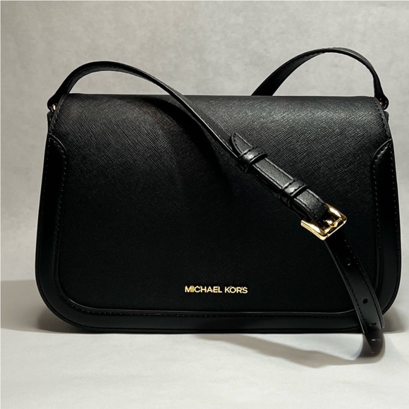 Michael Kors medium saddle messenger bag - Picture 1 of 8